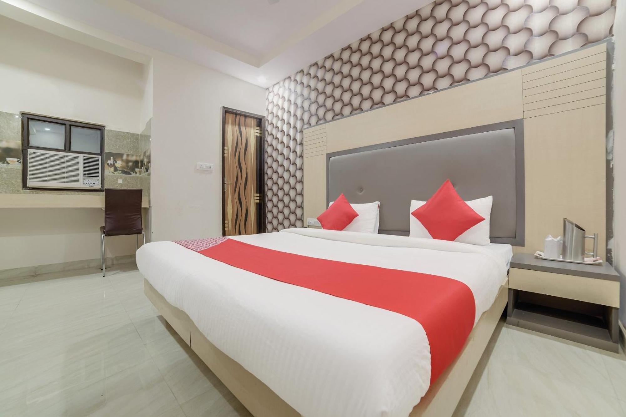 The Hostel Yard Noida Exterior photo